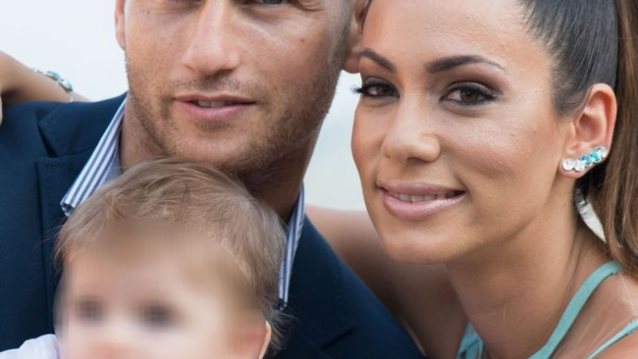 Μάντη Περσάκη- Αλέξανδρος Νικολαΐδης: Το άλμπουμ της βάφτισης του γιου τους