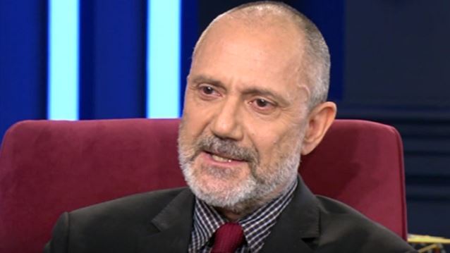 Γρηγόρης Βαλλιανάτος: Στα «Μεσάνυχτα» | Ο ρατσισμός, η ηγουμένη αδερφή του &amp; ο χαμός του Ζακ Κωστόπουλου