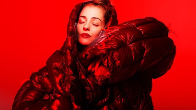 Η Νατάσσα Μποφίλιου επιστρέφει στο &quot;VOX&quot; και &quot;Κάτι Καίγεται&quot;