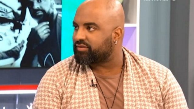 Ησαΐας Ματιάμπα: &quot;Δεν βρίσκω νόημα να υπηρετώ μόνο έναν ρόλο, εκείνον του ξένου&quot;