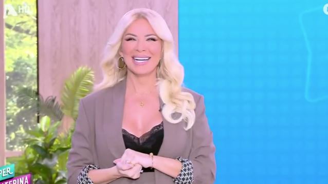 Ανανεωμένη η Κατερίνα Καινούργιου στην έναρξη της εκπομπής - &quot;Κάτι πήγε καλά χθες&quot;