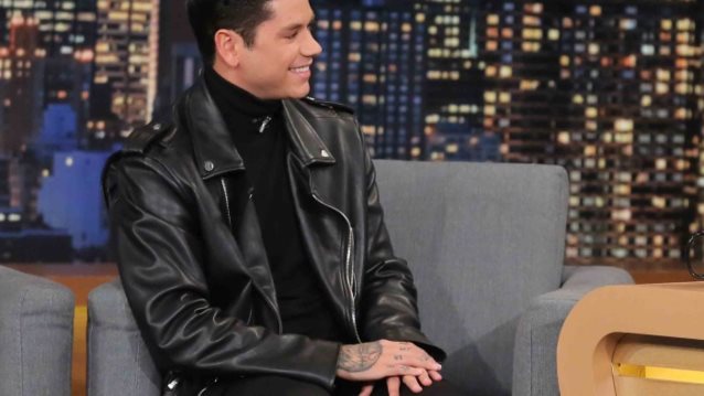 MIKE: Τα τρυφερά λόγια για την υιοθεσία του &amp; η ιδιαίτερη στάση απέναντι στη βιολογική του οικογένεια