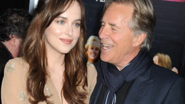 Dakota Johnson: Πως αντέδρασε ο μπαμπάς της στη νέα της σχέση;
