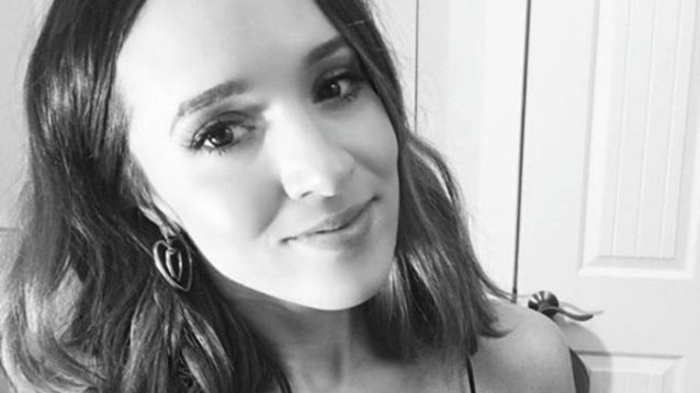 Καλομοίρα
: Έτσι γιόρτασε τα γενέθλιά της