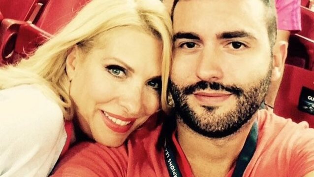 Ελένη Μενεγάκη: Πώς ευχήθηκε στον αδελφό της, Θοδωρή, για τα γενέθλιά του;