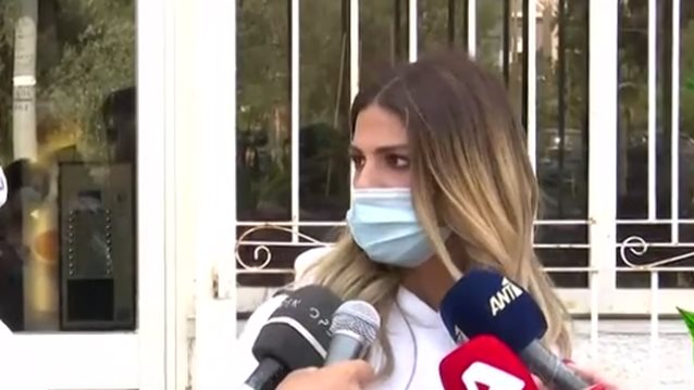 Η Χριστίνα Κεφαλά για το μενταγιόν της Μαριαλένας: &quot;Το φορούσε στην ένωση. Δεν ξέρω αν τώρα το ξανά γύρισαν για τις κάμερες&quot;