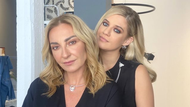 Μαμά-δες | Η Τζένη Θεωνά υποδέχεται την Ρούλα Ρέβη και τον Μελέτη Ηλία