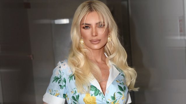 Η Κατερινα Καινουργιου αντεδρασε βλεποντας τα πλανα στον αερα της εκπομπης της