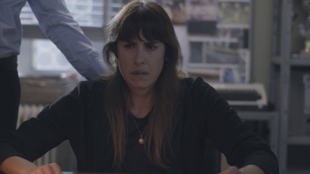 Μαύροι Πίνακες | Η Ειρήνη αγνοείται και ο δολοφόνος επικοινωνεί με την Άννα!