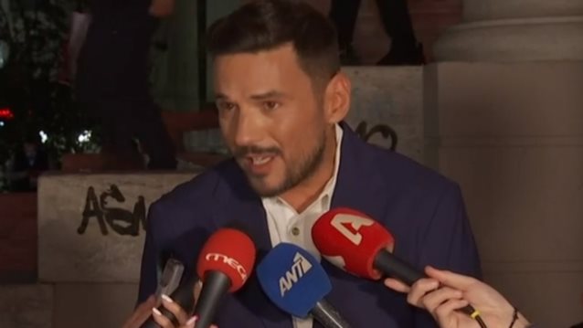 Ο Κώστας Τσουρός για το τηλεοπτικό του μέλλον: "Δεν μπορώ να πω, είναι άβολο"