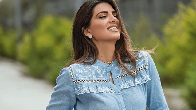 Σταματίνα Τσιμτσιλή : Το Zara look που απέσπασε 10.000 likes
