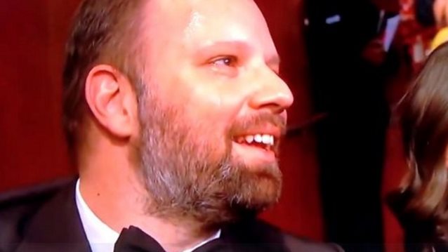 OSCARS: Γιώργος Λάνθιμος: Τα δάκρυα του Έλληνα σκηνοθέτη κατά τη διάρκεια της λαμπερής βραδιάς