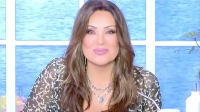 Ναταλία Γερμανού: &quot;Ο Άγγελος Λάτσιος μου μιλάει πάντα στον πληθυντικό&quot;