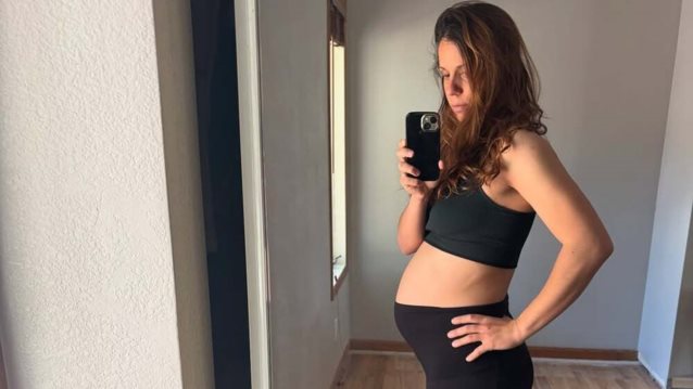 Κατερίνα Στεφανίδη: Ο σύζυγός της &quot;τρολάρει&quot; την εγκυμοσύνη της με τον πιο απίθανο τρόπο