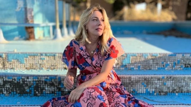 Η Σμαράγδα Καρύδη στο κομμωτήριο | Η αλλαγή που έκανε ενόψει της άνοιξης