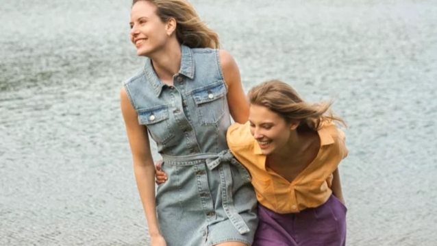 Η νέα καμπάνια της Pink Woman για την Άνοιξη 2023