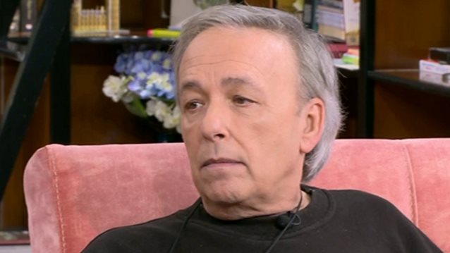 Ο Ανδρέας Μικρούτσικος μίλησε στην Κατερίνα Καινούργιου μέσα από το νοσοκομείο