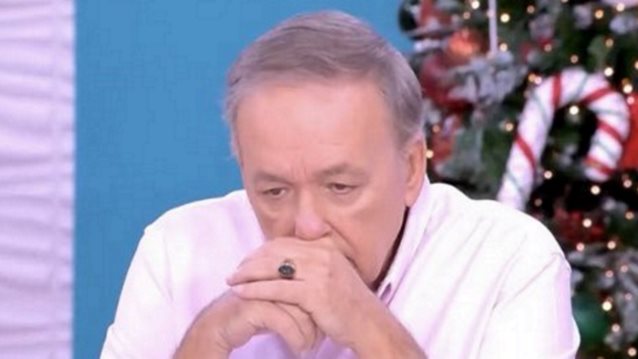 Ανδρέας Μικρούτσικος: "Ντρέπομαι στην κυριολεξία - Είναι βαθύτατα ρατσιστική διαδικασία"