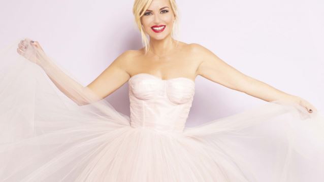 Your Face Sounds Familiar: Η πριγκίπισσα Μπεκατώρου &amp; οι επίσημες φωτογραφίες των 10 παικτών