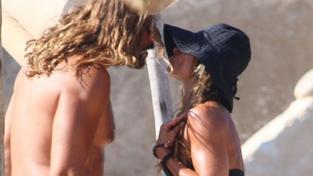 Κατερίνα Λάσπα - Νεκτάριος Νικολόπουλος: Μαζί στην παραλία: Φωτογραφίες