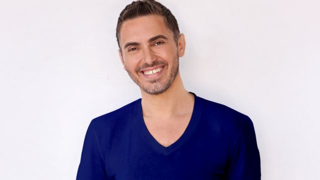 Μιχάλης Χατζηγιάννης | Κυκλοφόρησε το music video του &quot;Με πονάει&quot;