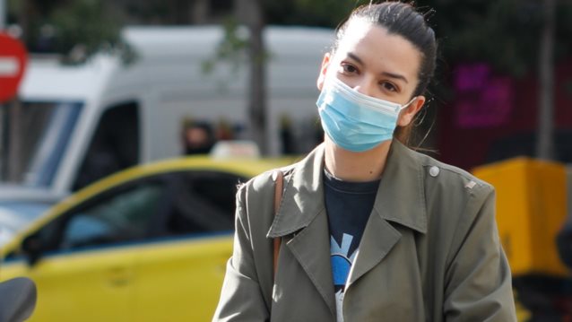 Η Νικολέττα Ράλλη για βόλτα με την κορούλα της!