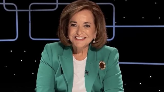 Ντόρα Μπακογιάννη: "Βέβαια είδα την Eurovision - Θέλω πρώτη την Klavdia"