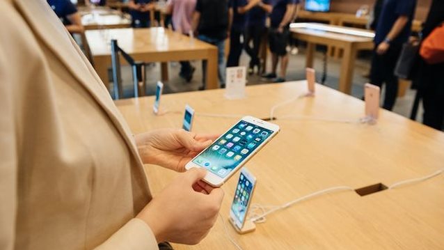 iPhone : Mε αυτό το κολπάκι θα γίνει 10 φορές γρηγορότερο!