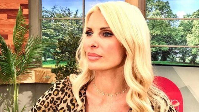 Ελένη Μενεγάκη: Απόδραση στην Άνδρο! Το τρυφερό μήνυμα και η φωτογραφία με την μικρή Μαρίνα