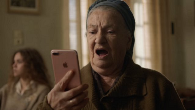  Its All Greek To Me: «Το σποτάκι της Apple είναι πράγματι μια καλή διαφήμιση για την Ελλάδα;»