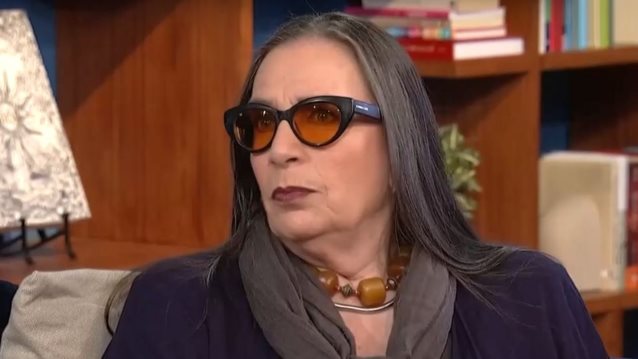 Η αιχμηρή απάντηση της Λίνας Νικολακοπούλου για τον κομμένο  &#39;Άδωνι&quot;