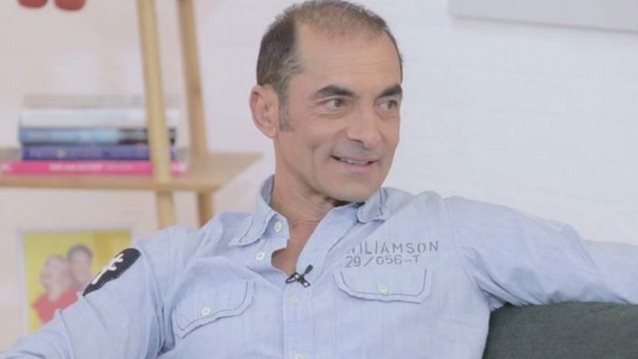 Αλέκος Συσσοβίτης: &quot;Από 8 χρονών ήμουν στήριγμα για τη μητέρα μου. Ήμασταν φτωχοί, μεγάλωσα στην κουζίνα, δεν είχα δικό μου δωμάτιο&quot;