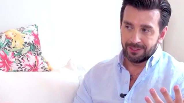 Θάνος Πετρέλης: &quot;Κάποια talent shows γίνονται μόνο για την προβολή των κριτών&quot;