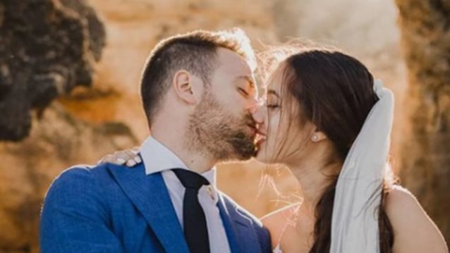 Γλυκά Νερά: Ξεσπά ο πατέρας της Καρολάιν - &quot;Θα έσπαγα το κεφάλι του Μπάμπη - Εξαιρετικός ηθοποιός στην κηδεία&quot;