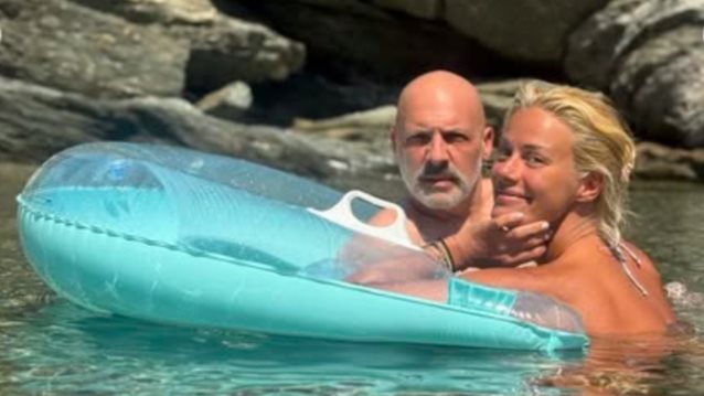 Κοινές διακοπές για Ζέτα Μακρυπούλια και Νίκο Μουτσινά