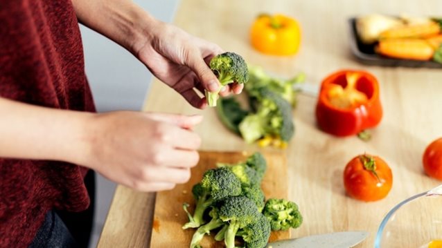 Αυτό είναι το παρεξηγημένο λαχανικό που καίει το λίπος: Κι όμως δεν θα το πιστέψεις