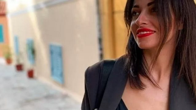 Mαργαρίτα | Η μεγαλύτερη αδερφή της Ελένης Φουρέιρα είναι μία καλλονή και μοιάζει εκπληκτικά στην τραγουδίστρια