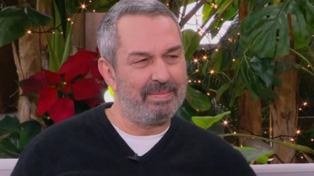 Χρήστος Χατζηπαναγιώτης: &quot;Η χημεία μας πάνω στη σκηνή με τη Βίκυ Σταυροπούλου δεν συμβαίνει έτσι, είναι αποτέλεσμα πολλών ωρών δουλειάς&quot;