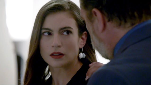 Μόνο στο Yupiii! &quot;Παγιδευμένοι&quot; - Spoiler: Η Άννα κάνει ερωτική εξομολόγηση στον Δημήτρη αλλά...