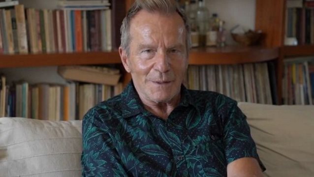 Βαγγέλης Γερμανός: &quot;Ακόμα και τώρα ντρέπομαι - Νομίζω ότι θα ανοίξει κάποιος το ημερολόγιό μου και θα το διαβάσει&quot;