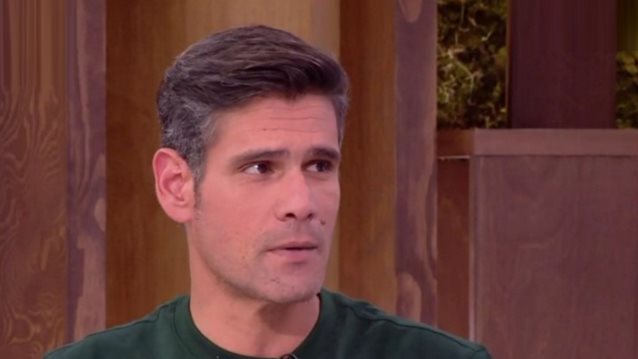 Δημήτρης Ουγγαρέζος | Το παράπονο στην &quot;Ελένη&quot; για τα παιδικά του χρόνια