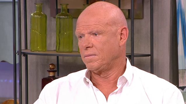 Τζώνης Καλημέρης: Μιλά για όλα τα τηλεοπτικά πρόσωπα! Η Μενεγάκη, οι λάθος εκτιμήσεις &amp; το κεφάλαιο Μουτσινάς