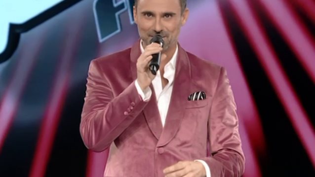 Γιώργος Καπουτζίδης: Το επικό τρολάρισμα στους coach στον τελικό του Voice: Δείτε το video!