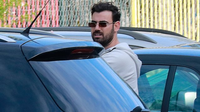 Ο Νίκος Πολυδερόπουλος σε νέα δημόσια εμφάνιση με τη σύντροφό του!