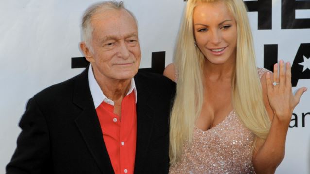 Χιου Χέφνερ- Κρίσταλ Χάρις: Η νύφη το&#39;σκασε!