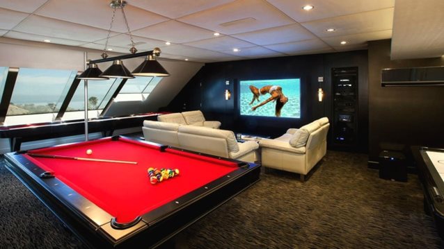 Συμβουλές και tips για να αναβαθμίσεις την «σπηλιά» σου
: Δύο masters του interior design ξέρουν πώς θα διακοσμήσεις το σπίτι σου με στυλ.
