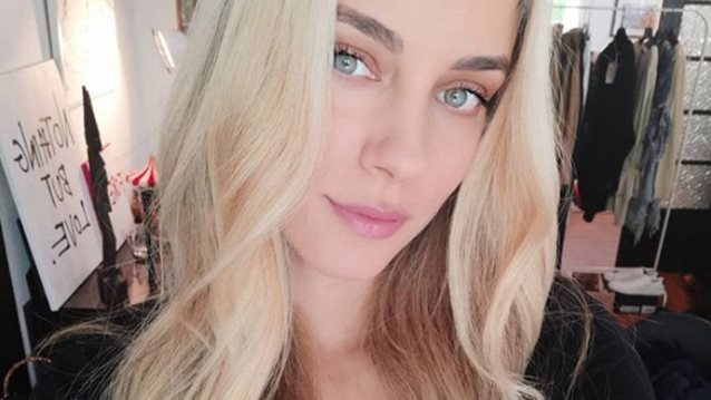 Δούκισσα Νομικού: Η «επίθεση» του μικρού Σάββα &amp; η χιουμοριστική αντίδραση του Δημήτρη Θεοδωρίδη