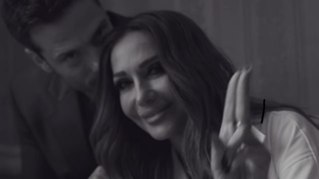 Δέσποινα Βανδή και Κωνσταντίνος Αργυρός σε διπλή, εκρηκτική συνεργασία