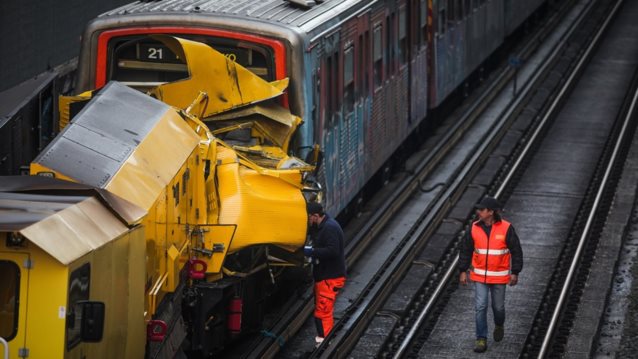 Τραγωδία στον ΗΣΑΠ: Δυστύχημα με ένα νεκρό εργάτη και δύο τραυματίες - Σύγκρουση βαγονιών με σπασμένα φρένα