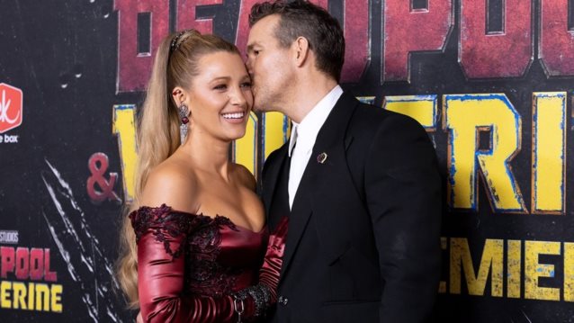 Hollywood Report | Η Blake Lively στην πρεμιέρα του συζύγου &amp; η εκθαμβωτική Cindy Crawford στη NY